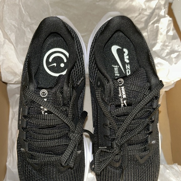 NIKE AIR ZOOM PEGASUS 40 WOMENS SIZE 5 - Picture 5 of 6